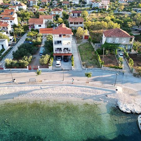 Villa Luce Vinišće 外观 照片