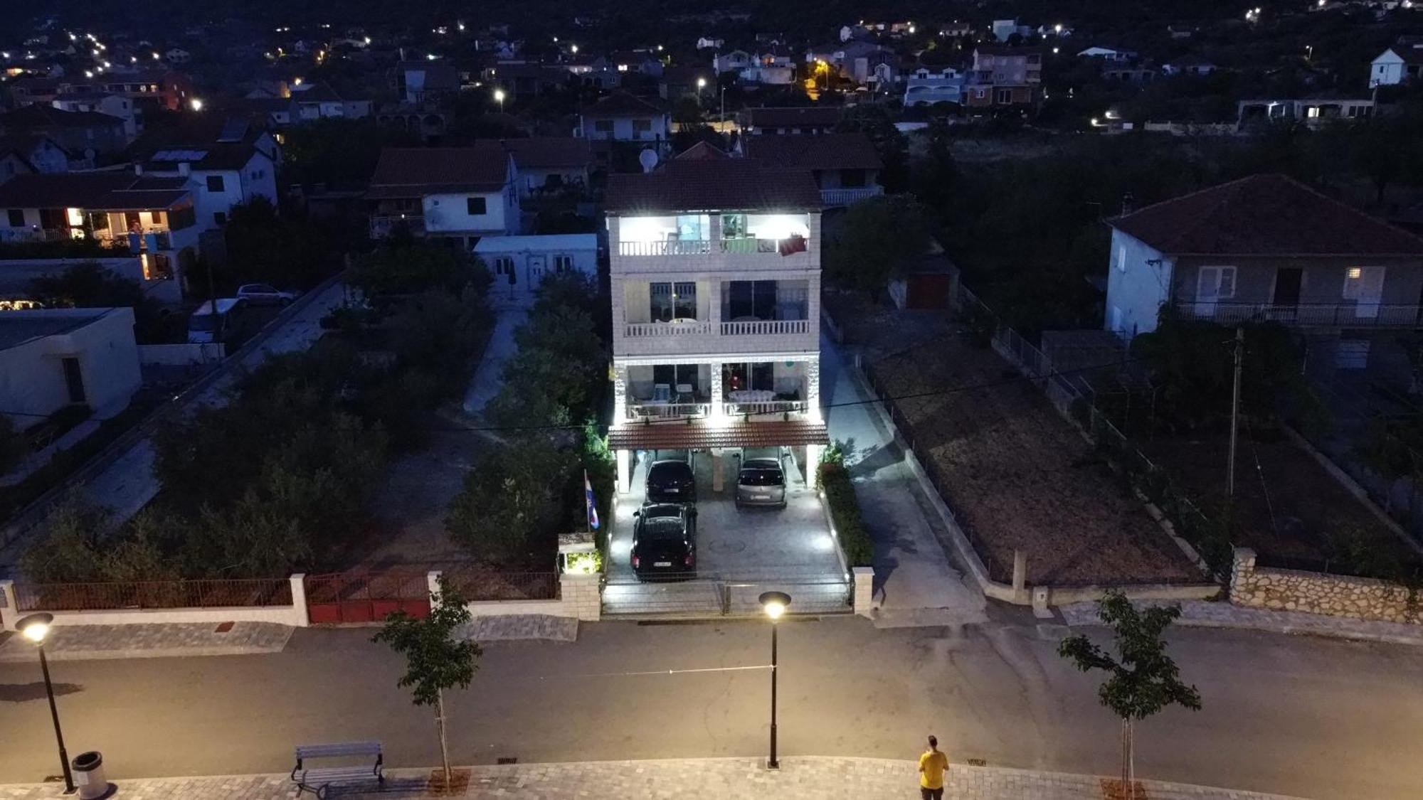 Villa Luce Vinišće 外观 照片